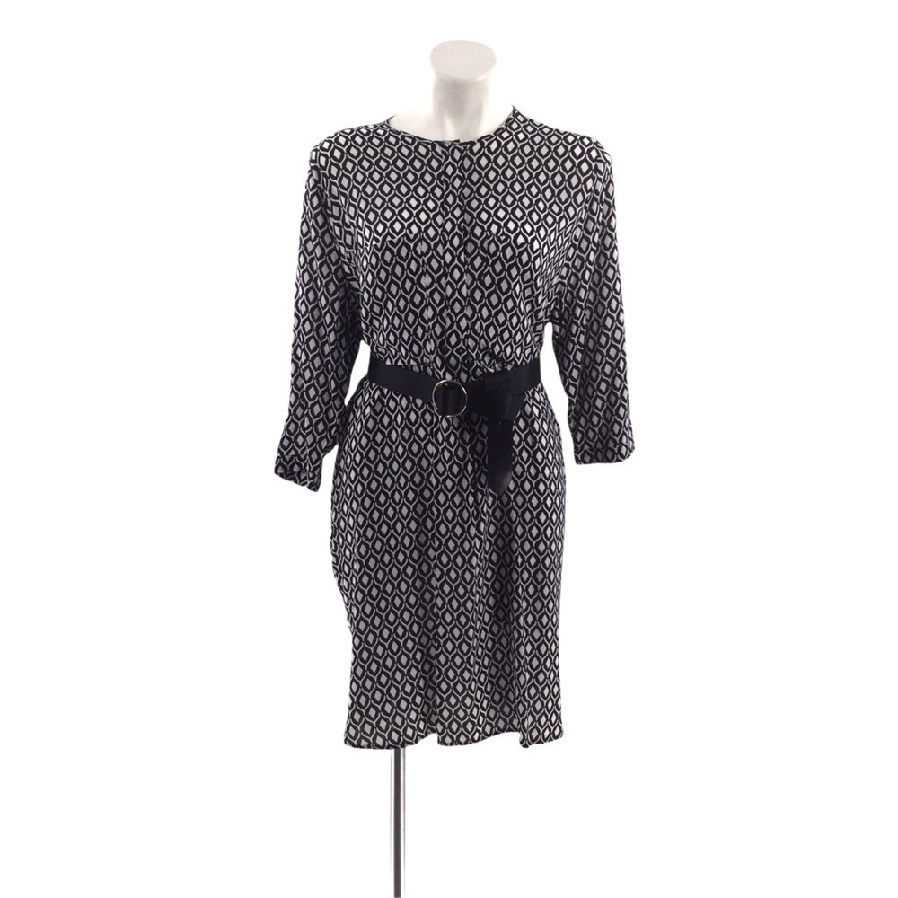 H&M Black& White Trapeze Diamond Pattern Shirt Dress